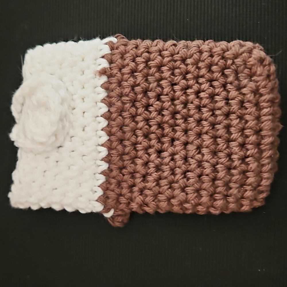 Small Crochet Eagle Pouch - Picture 2 of 7